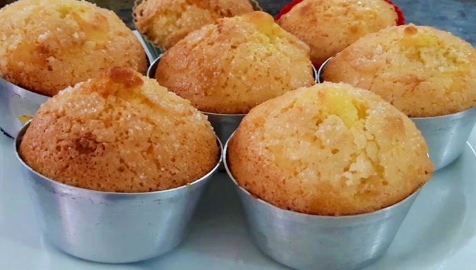 Bolinho de Laranja sem Leite Simples com Sabor Incrível